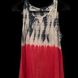 Womens tank size SMALL